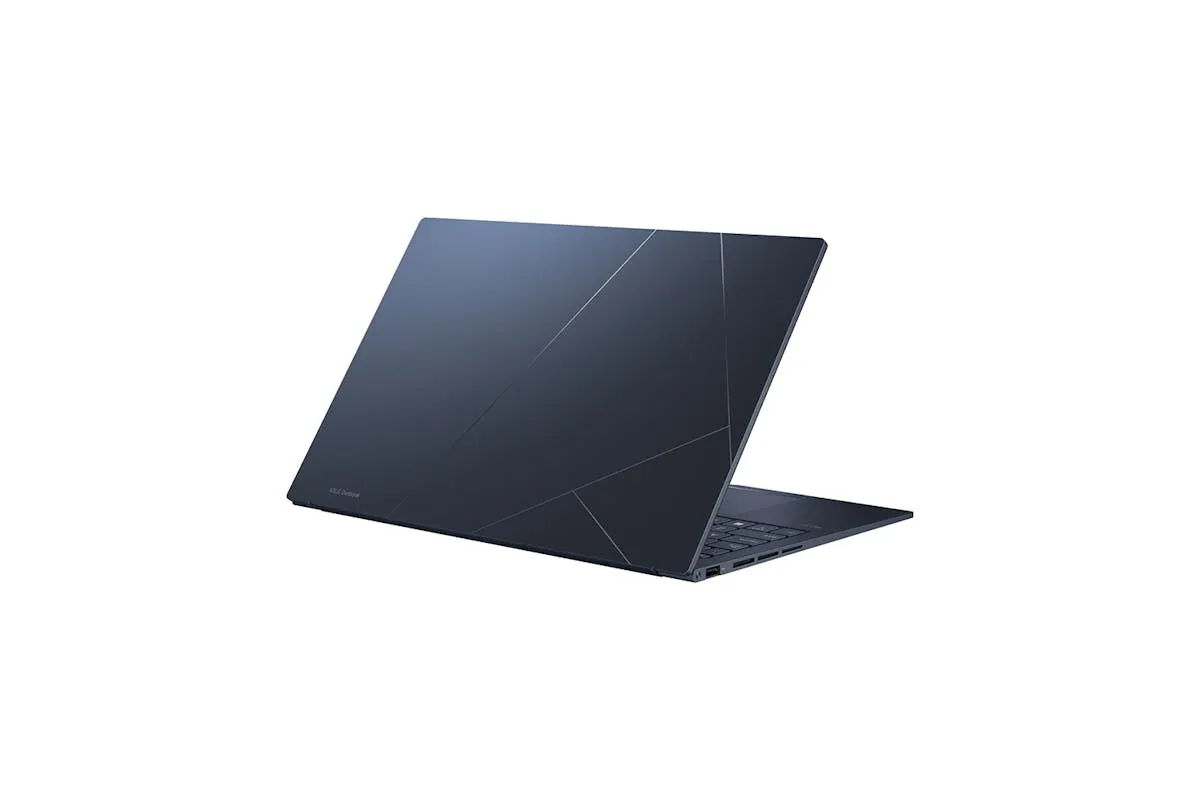 Asus Zenbook 15 OLED 15.6" AMD Ryzen 7 | 16GB | 512GB | Ponder Blue