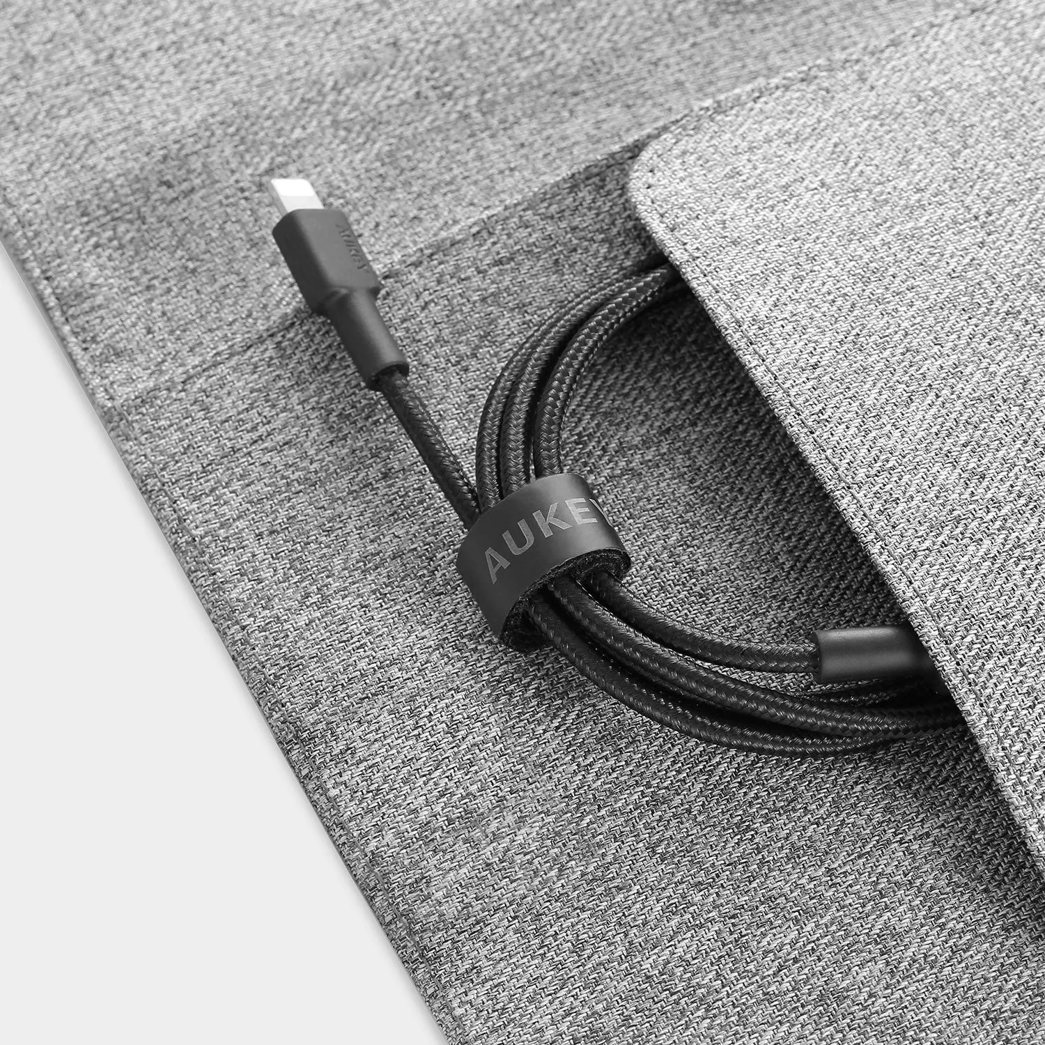 Impulse Braided USB-C to Lightning Cable 4ft (1.2m) CB-CL02